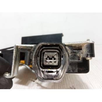 CERRADURA PUERTA TRASERA IZQUIERDA 