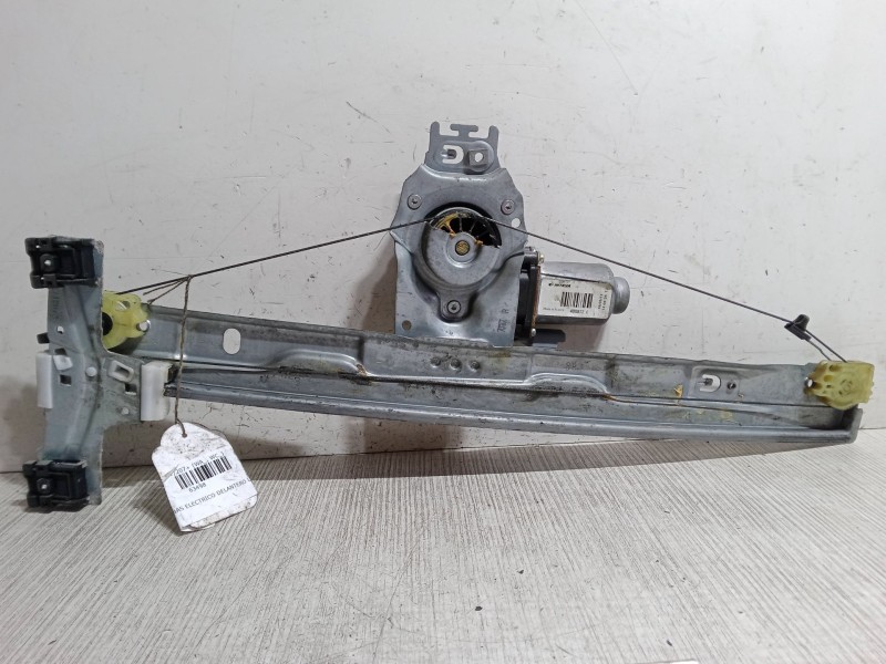 Recambio de elevalunas electrico delantero derecho para peugeot 207/207+ (wa_, wc_) 1.4 hdi referencia OEM IAM    Recambio de elevalunas electrico delantero derecho para peugeot 207/207+ (wa_, wc_) 1.4 hdi referencia OEM IAM