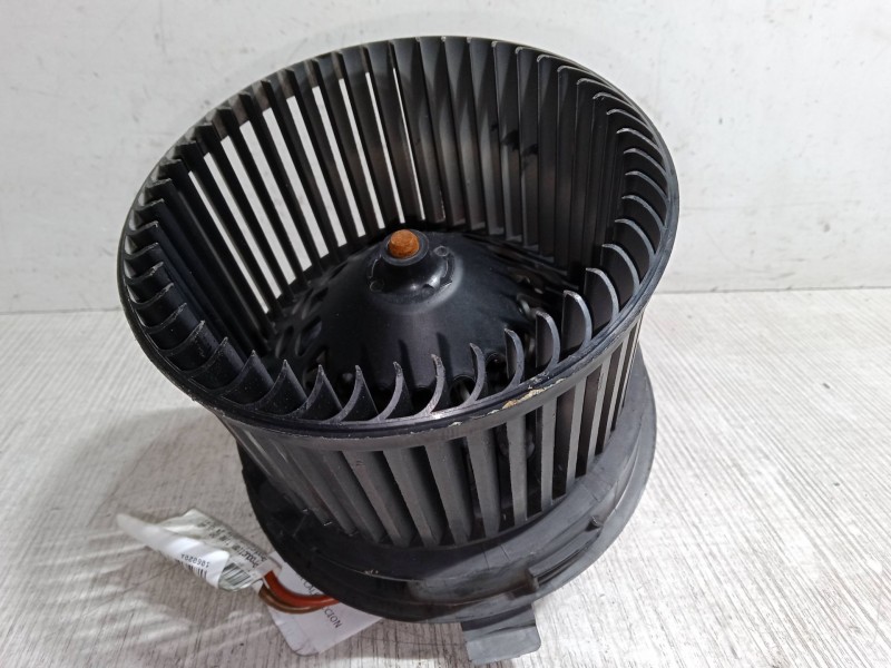 Recambio de motor calefaccion para peugeot 207/207+ (wa_, wc_) 1.4 hdi referencia OEM IAM    Recambio de motor calefaccion para peugeot 207/207+ (wa_, wc_) 1.4 hdi referencia OEM IAM