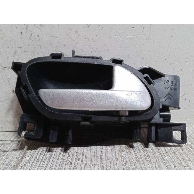 Recambio de maneta interior puerta delantera izquierda para peugeot 207/207+ (wa_, wc_) 1.4 hdi referencia OEM IAM   