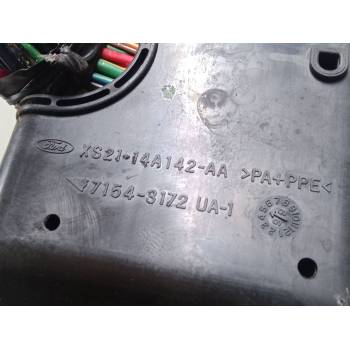 CAJA RELES / FUSIBLES XS2114A076AC 