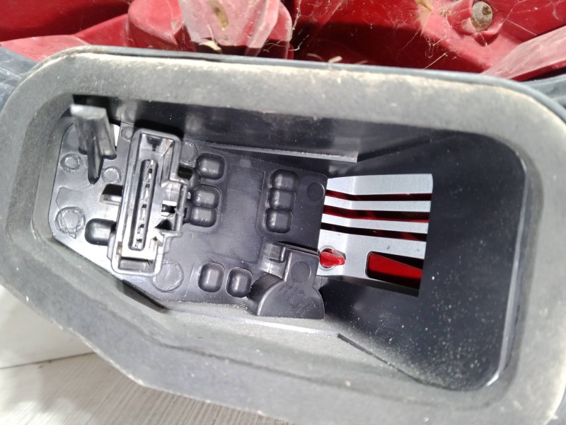 Recambio de piloto led trasero izquierdo para peugeot 207/207+ (wa_, wc_) 1.4 hdi referencia OEM IAM    Recambio de piloto led trasero izquierdo para peugeot 207/207+ (wa_, wc_) 1.4 hdi referencia OEM IAM