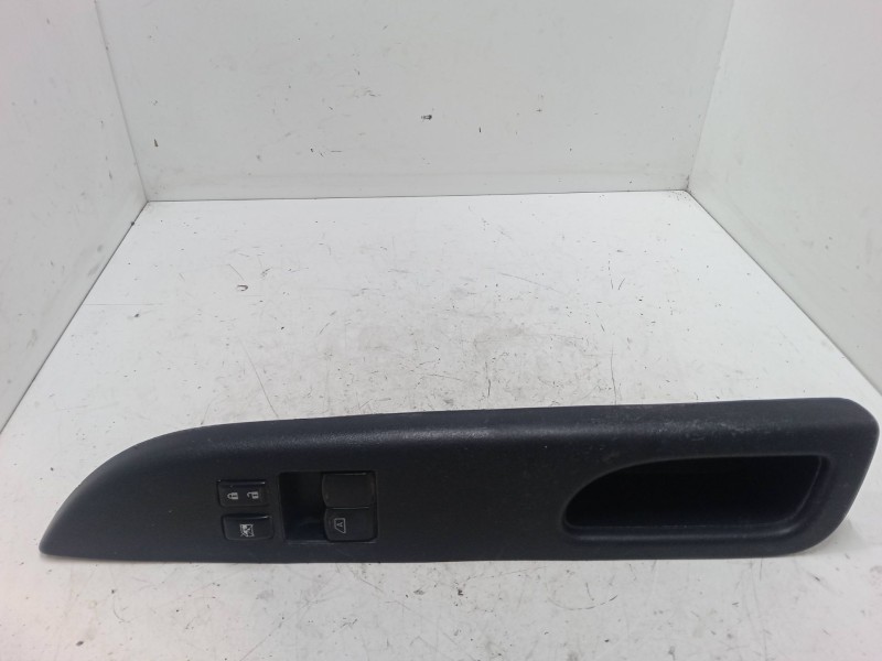 Recambio de mando elevalunas delantero izquierdo para nissan micra iv (k13k, k13kk) 1.2 referencia OEM IAM   