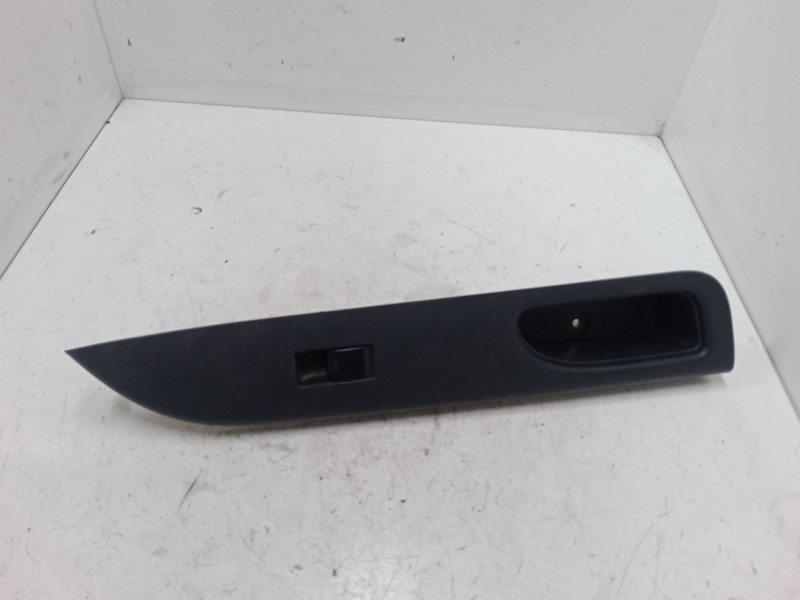 Recambio de mando elevalunas delantero derecho para nissan micra iv (k13k, k13kk) 1.2 referencia OEM IAM   