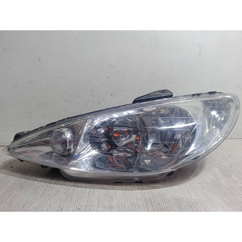 Recambio de faro izquierdo para peugeot 206 hatchback (2a/c) 1.4 i referencia OEM IAM   