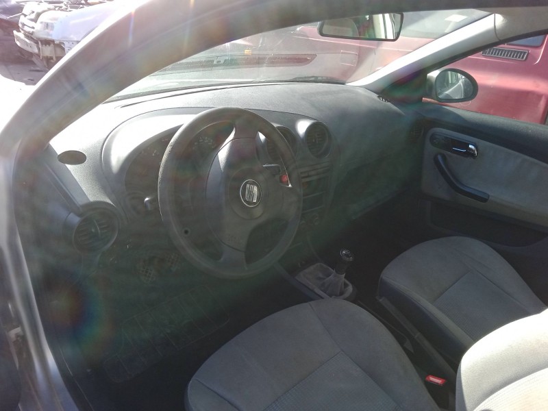 seat ibiza iii (6l1) del año 2002