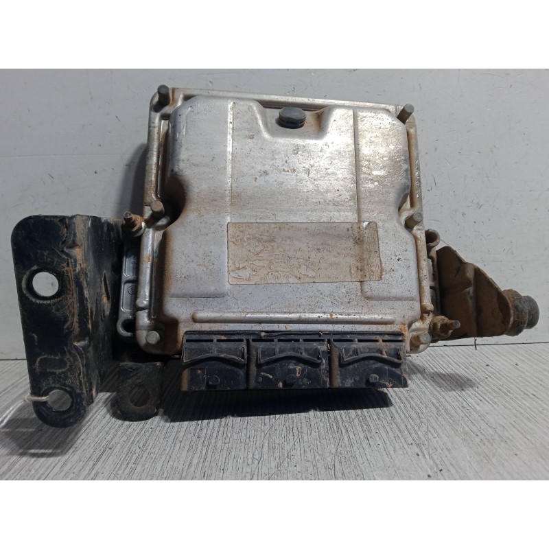 Recambio de centralita motor uce para renault scénic i monospace (ja0/1_, fa0_) 1.9 dci rx4 referencia OEM IAM   