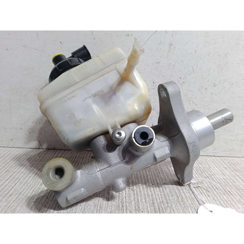 Recambio de bomba freno para dacia sandero 1.2 16v referencia OEM IAM   