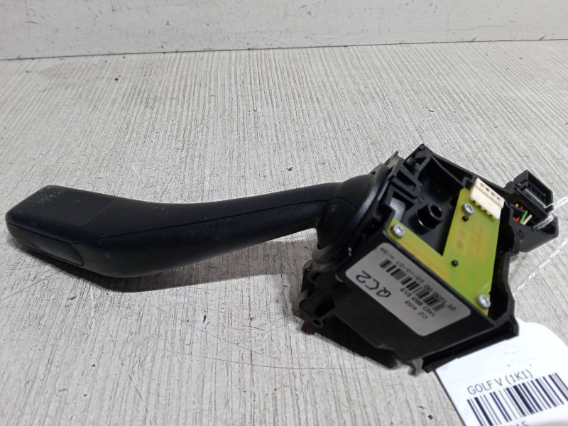 Recambio de mando de intermitencia para volkswagen golf v (1k1) 1.9 tdi referencia OEM IAM 1KO953513   Recambio de mando de intermitencia para volkswagen golf v (1k1) 1.9 tdi referencia OEM IAM 1KO953513
