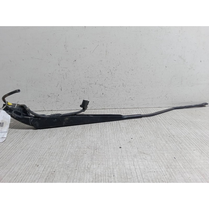 Recambio de brazo limpia delantero izquierdo para citroën c4 cactus 1.2 thp 110 referencia OEM IAM   