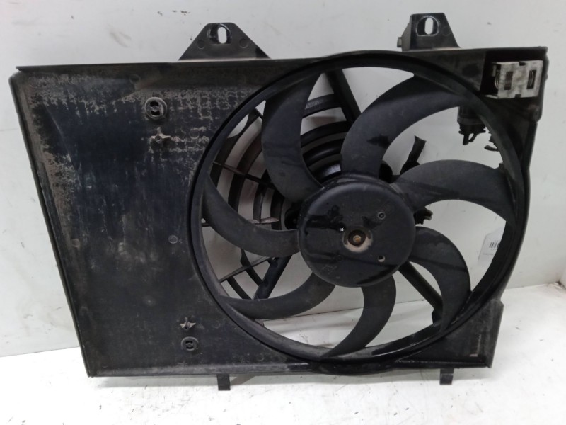 Recambio de electroventilador para citroën c4 cactus 1.2 thp 110 referencia OEM IAM   