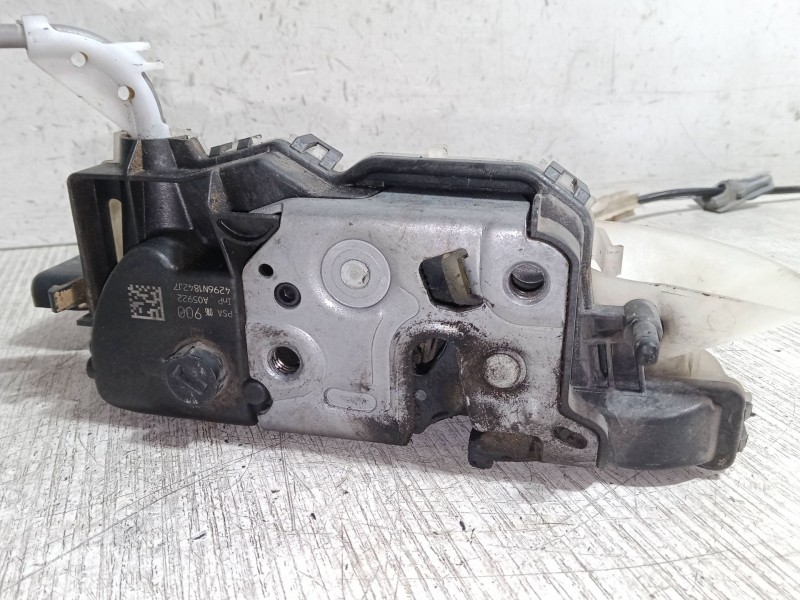 Recambio de cerradura puerta delantera izquierda para citroën c4 cactus 1.2 thp 110 referencia OEM IAM   