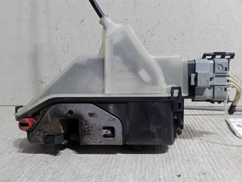 Recambio de cerradura puerta trasera izquierda para citroën c4 cactus 1.2 thp 110 referencia OEM IAM   