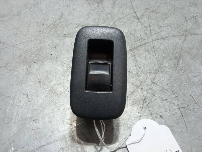 MANDO ELEVALUNAS TRASERO IZQUIERDO 