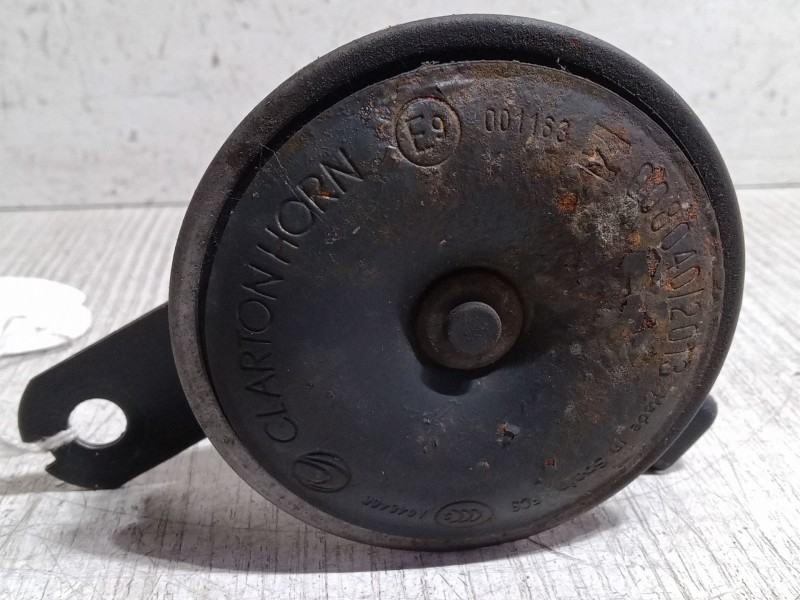 Recambio de claxon para citroën c4 cactus 1.2 thp 110 referencia OEM IAM   