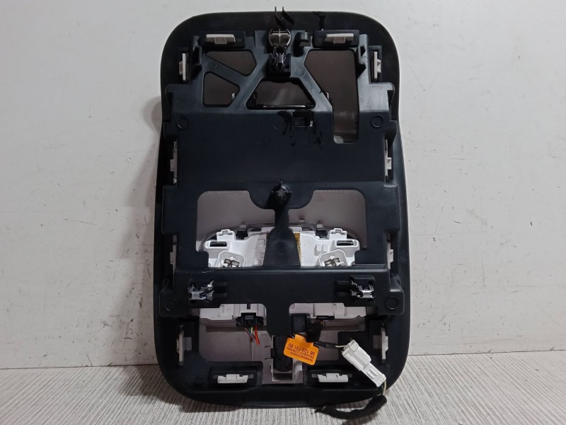 Recambio de luz interior delantera para citroën c4 cactus 1.2 thp 110 referencia OEM IAM   