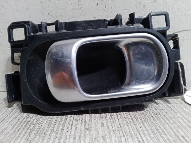 Recambio de maneta interior puerta trasera izquierda para citroën c4 cactus 1.2 thp 110 referencia OEM IAM   