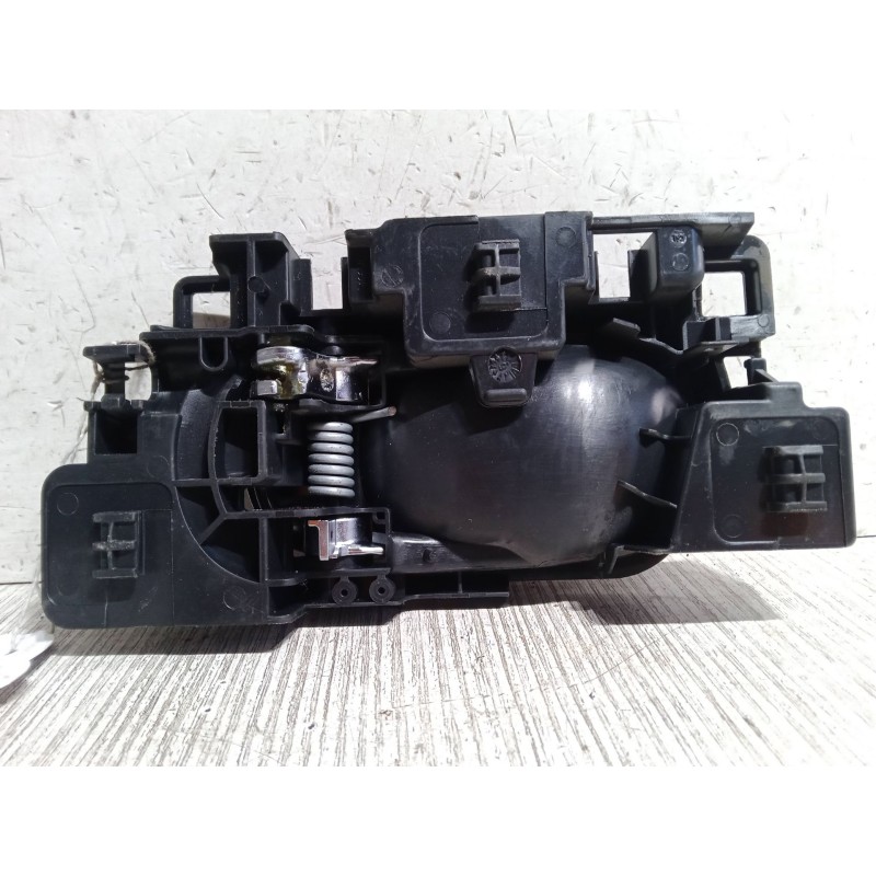 Recambio de maneta interior puerta trasera izquierda para citroën c4 cactus 1.2 thp 110 referencia OEM IAM   