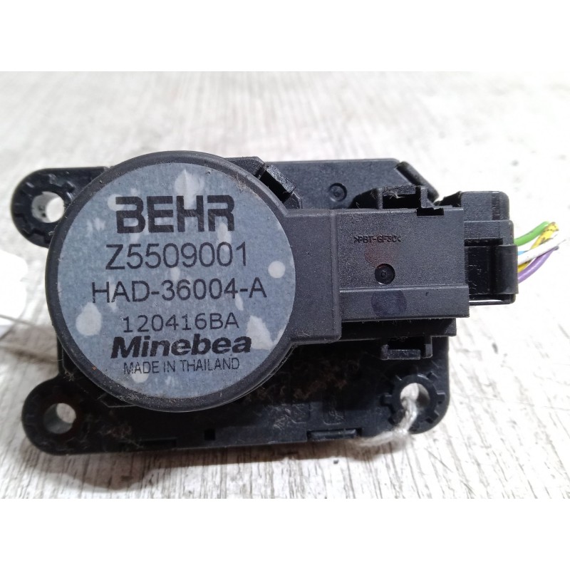 Recambio de motor apertura trampillas climatizador para citroën c4 cactus 1.2 thp 110 referencia OEM IAM   