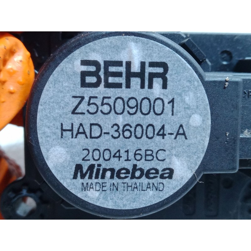 Recambio de motor apertura trampillas climatizador para citroën c4 cactus 1.2 thp 110 referencia OEM IAM   