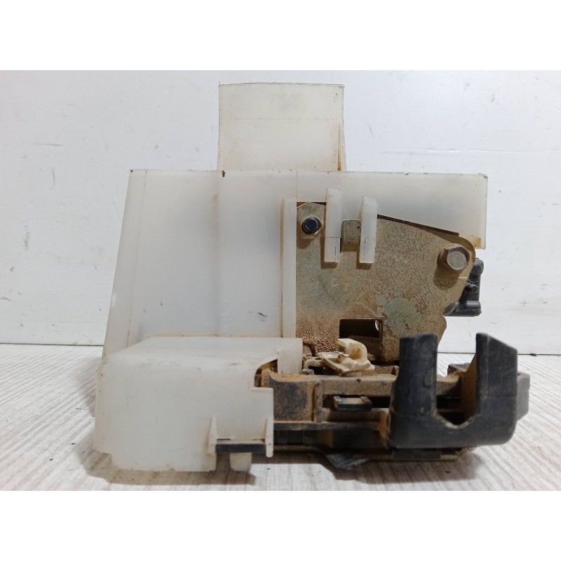 Recambio de cerradura puerta trasera derecha para renault megane i (ba0/1_) 1.6 e (ba0f, ba0s) referencia OEM IAM   
