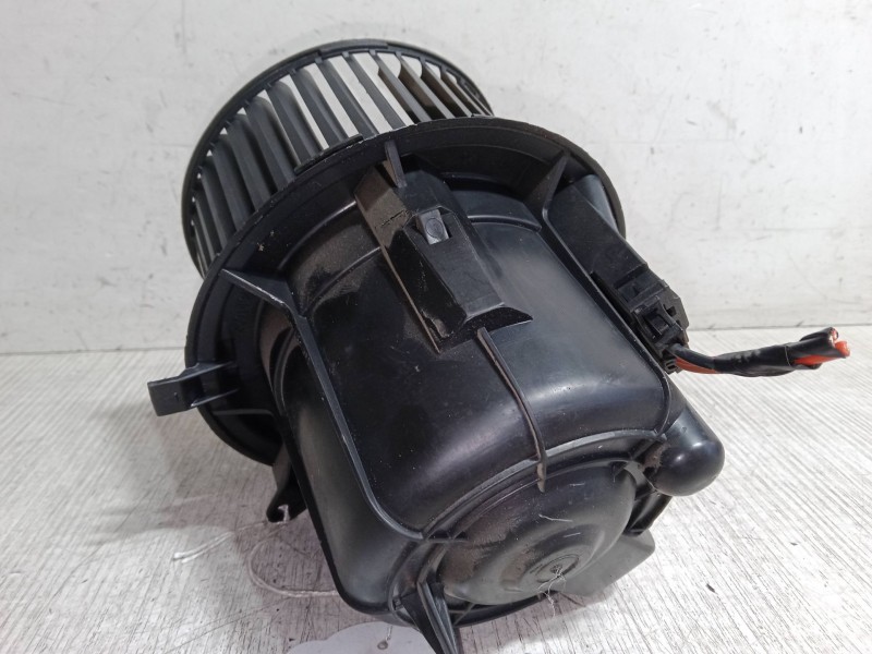 Recambio de motor calefaccion para citroën c4 cactus 1.2 thp 110 referencia OEM IAM   