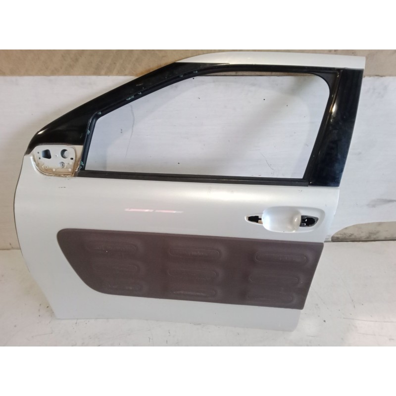 Recambio de puerta delantera izquierda para citroën c4 cactus 1.2 thp 110 referencia OEM IAM   