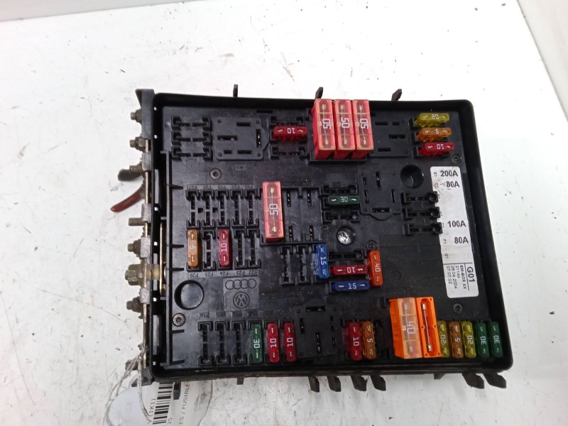 Recambio de caja reles / fusibles para volkswagen golf v (1k1) 1.9 tdi referencia OEM IAM   
