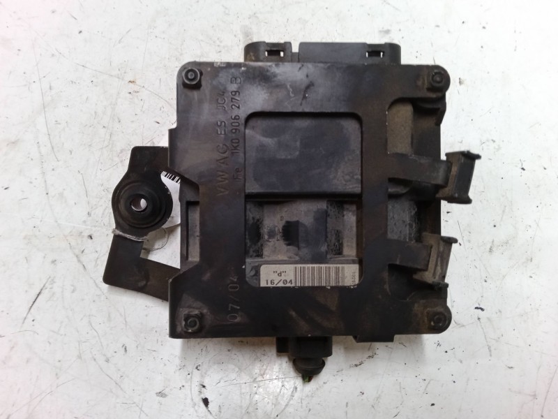 Recambio de centralita cierre para volkswagen golf v (1k1) 1.9 tdi referencia OEM IAM    Recambio de centralita cierre para volkswagen golf v (1k1) 1.9 tdi referencia OEM IAM