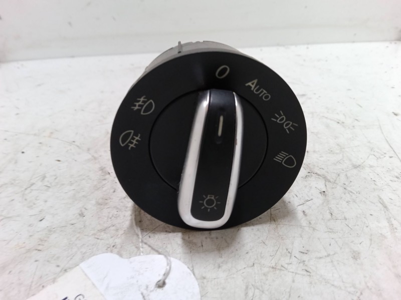 Recambio de conmutador de luces para volkswagen golf v (1k1) 1.9 tdi referencia OEM IAM    Recambio de conmutador de luces para volkswagen golf v (1k1) 1.9 tdi referencia OEM IAM