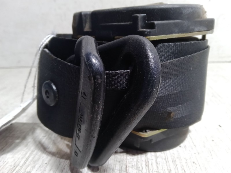 Recambio de cinturon seguridad trasero derecho para citroën saxo (s0, s1) 1.5 d referencia OEM IAM    Recambio de cinturon seguridad trasero derecho para citroën saxo (s0, s1) 1.5 d referencia OEM IAM