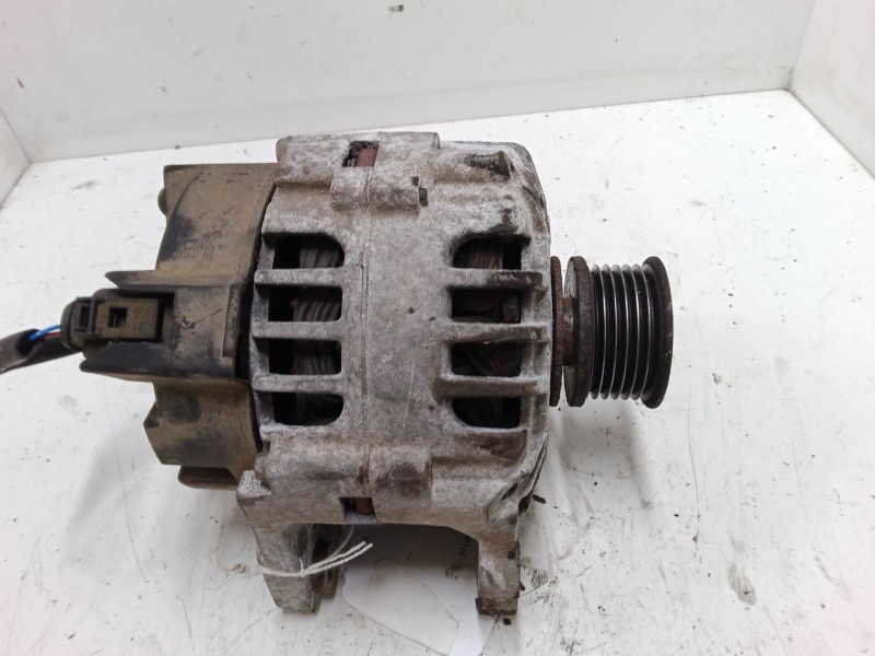 Recambio de alternador para seat ibiza iv (6j5, 6p1) 1.4 referencia OEM IAM 037903025T  