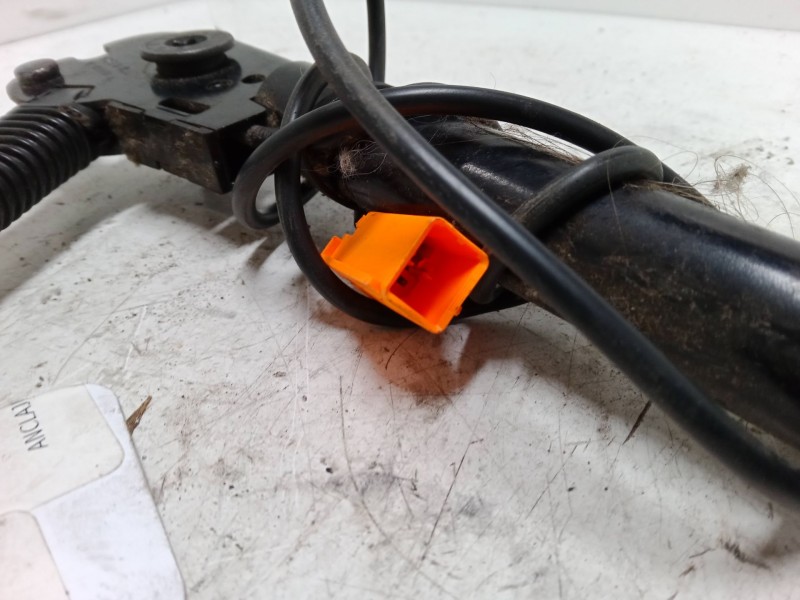 Recambio de anclaje cinturon delantero derecho para ford c-max (dm2) 1.8 tdci referencia OEM IAM   