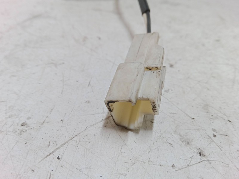 Recambio de anclaje cinturon delantero izquierdo para jeep grand cherokee ii (wj, wg) 3.1 td 4x4 referencia OEM IAM    Recambio de anclaje cinturon delantero izquierdo para jeep grand cherokee ii (wj, wg) 3.1 td 4x4 referencia OEM IAM