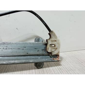 ELEVALUNAS ELECTRICO TRASERO DERECHO 