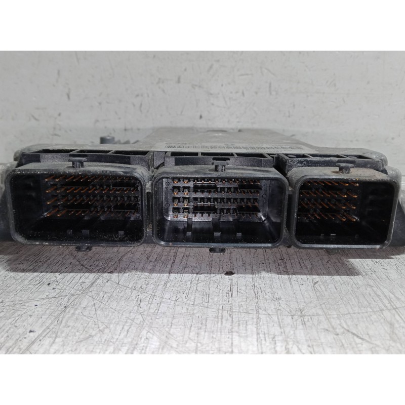 Recambio de centralita motor uce para renault espace iv (jk0/1_) 2.0 dci (jk01, jk02, jk1j, jk1k, jk1h) referencia OEM IAM 82005