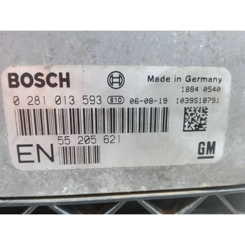 Recambio de centralita motor uce para opel zafira / zafira family b (a05) 1.9 cdti (m75) referencia OEM IAM 0281013593  02810135 Recambio de centralita motor uce para opel zafira / zafira family b (a05) 1.9 cdti (m75) referencia OEM IAM 0281013593  02810135