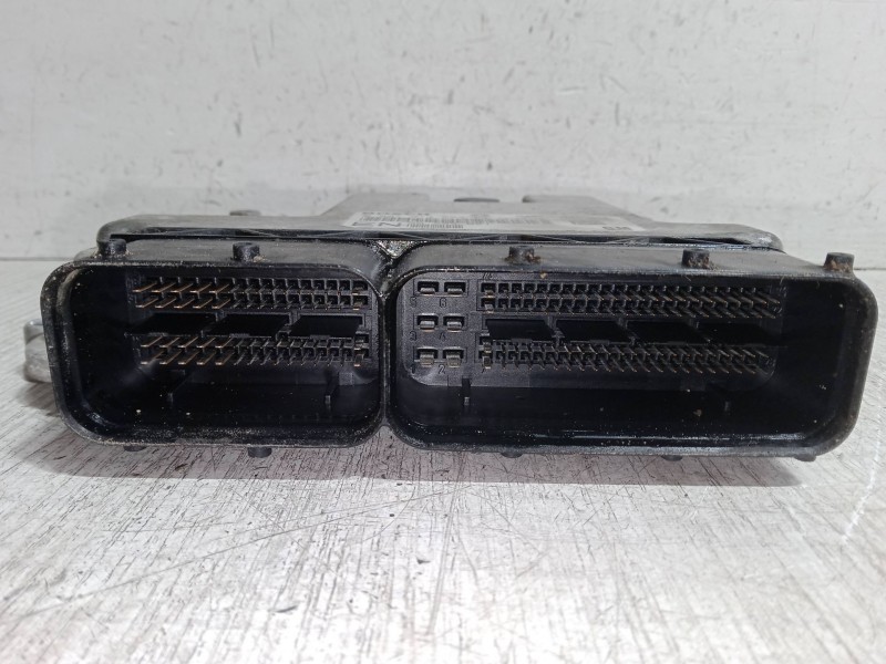 Recambio de centralita motor uce para opel zafira / zafira family b (a05) 1.9 cdti (m75) referencia OEM IAM 0281013593  02810135 Recambio de centralita motor uce para opel zafira / zafira family b (a05) 1.9 cdti (m75) referencia OEM IAM 0281013593  02810135