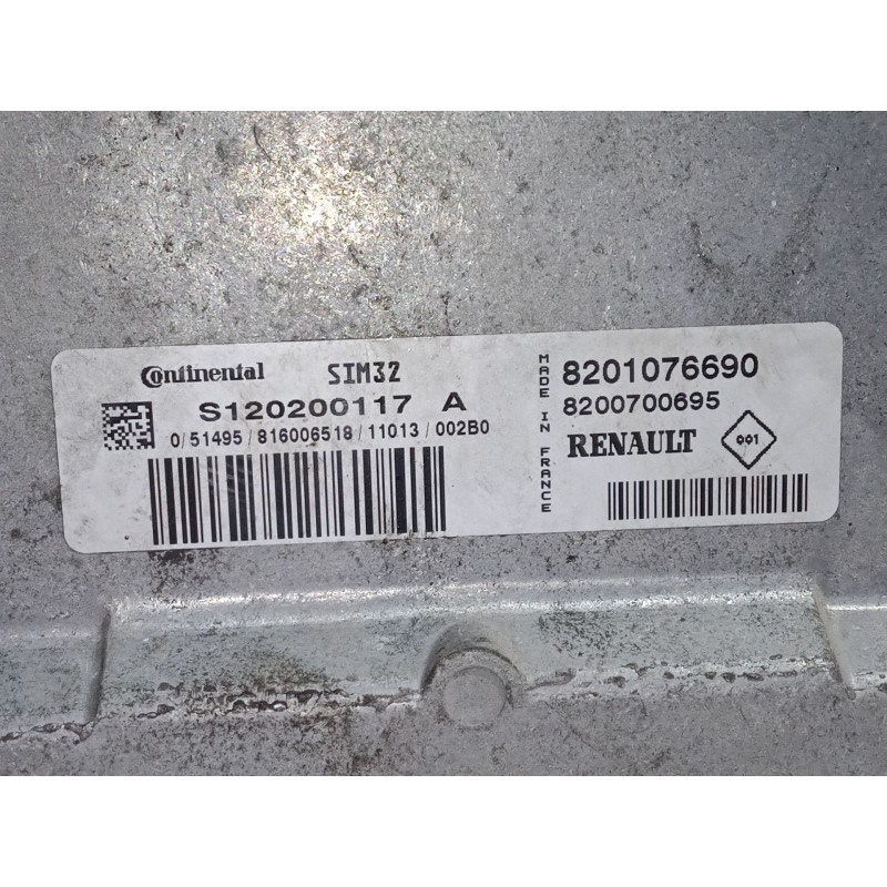 Recambio de centralita motor uce para renault twingo ii (cn0_) 1.2 16v (cn04, cn0a, cn0b) referencia OEM IAM 8201076690 S1202001