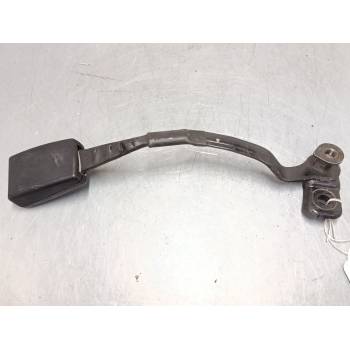 ANCLAJE CINTURON DELANTERO DERECHO 8l0858676 