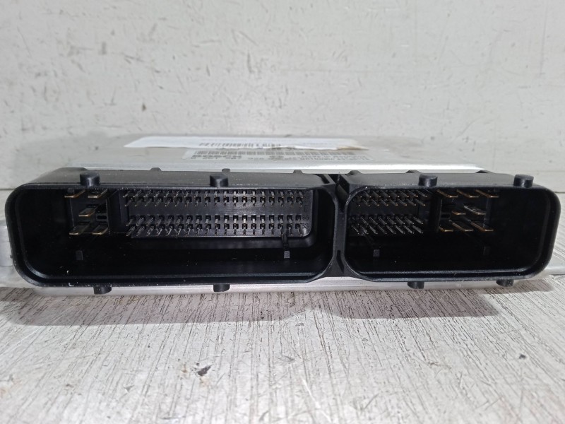 Recambio de centralita motor uce para volkswagen passat b5.5 (3b3) 1.8 t 20v referencia OEM IAM 4B0906018DH  0261207928 Recambio de centralita motor uce para volkswagen passat b5.5 (3b3) 1.8 t 20v referencia OEM IAM 4B0906018DH  0261207928