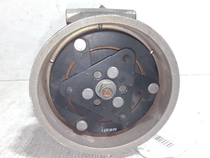 Recambio de compresor a/a para renault twingo ii (cn0_) 1.2 16v (cn04, cn0a, cn0b) referencia OEM IAM 8200819568  