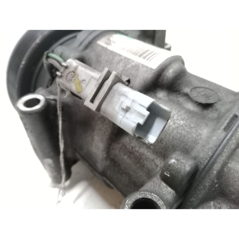 Recambio de compresor a/a para renault clio iii (br0/1, cr0/1) 1.4 16v referencia OEM IAM 8200365787  
