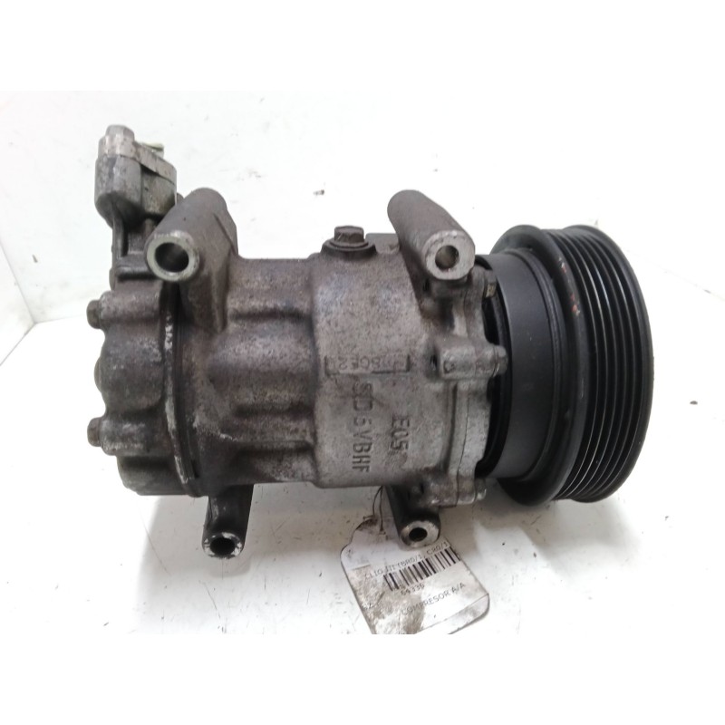 Recambio de compresor a/a para renault clio iii (br0/1, cr0/1) 1.4 16v referencia OEM IAM 8200365787  