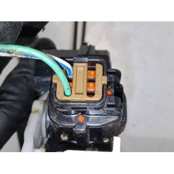 CERRADURA PUERTA TRASERA IZQUIERDA 