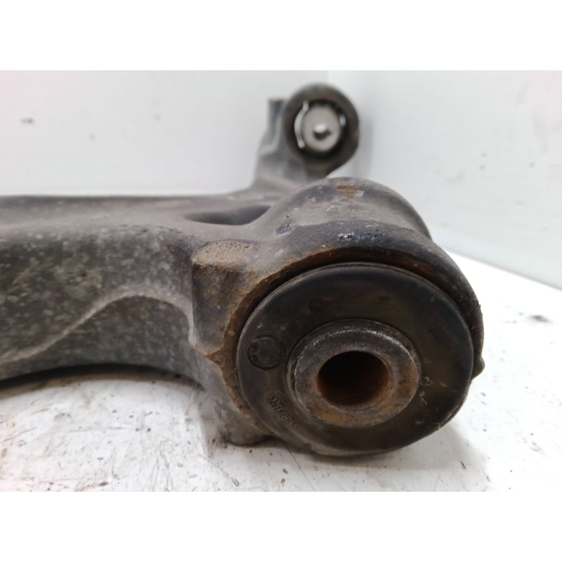 Recambio de brazo suspension inferior delantero derecho para volkswagen transporter t5 furgoneta (7ha, 7hh, 7ea, 7eh) 2.0 refere Recambio de brazo suspension inferior delantero derecho para volkswagen transporter t5 furgoneta (7ha, 7hh, 7ea, 7eh) 2.0 refere