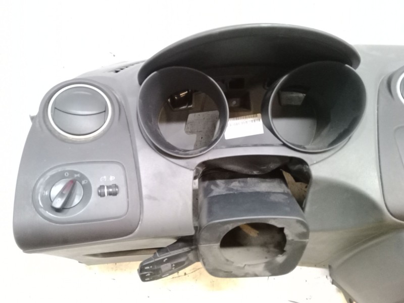 Recambio de salpicadero para seat ibiza iv (6j5, 6p1) 1.4 referencia OEM IAM    Recambio de salpicadero para seat ibiza iv (6j5, 6p1) 1.4 referencia OEM IAM