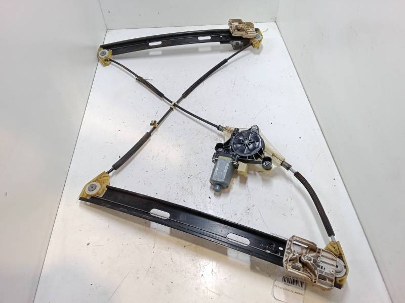 ELEVALUNAS ELECTRICO DELANTERO IZQUIERDO 0130822717 
