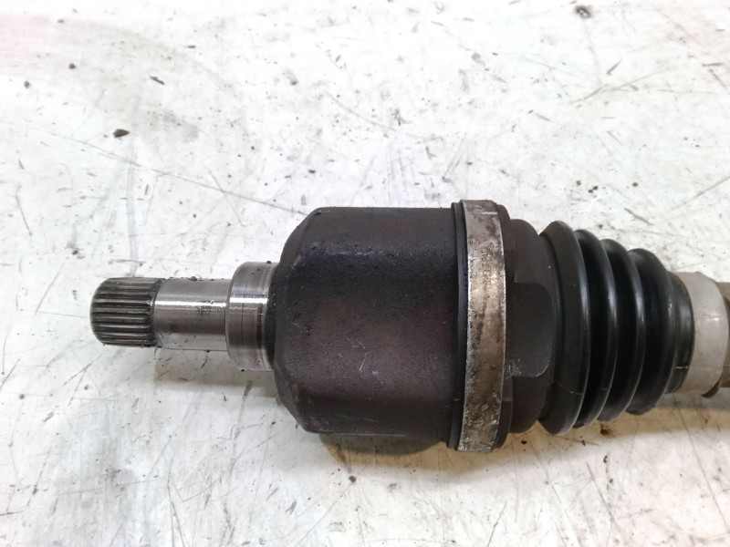 Recambio de transmision delantera izquierda para peugeot partner tepee 1.6 hdi 90 referencia OEM IAM    Recambio de transmision delantera izquierda para peugeot partner tepee 1.6 hdi 90 referencia OEM IAM