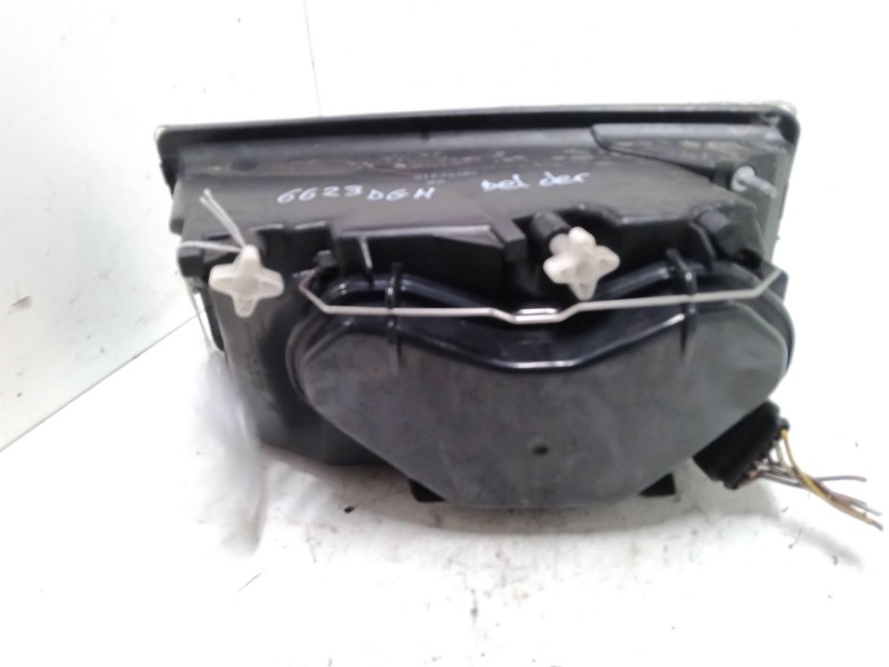 Recambio de faro derecho para iveco daily vi furgoneta 35s15, 35c15, 40c15, 50c15, 60c15, 65c15, 70c15 referencia OEM IAM   